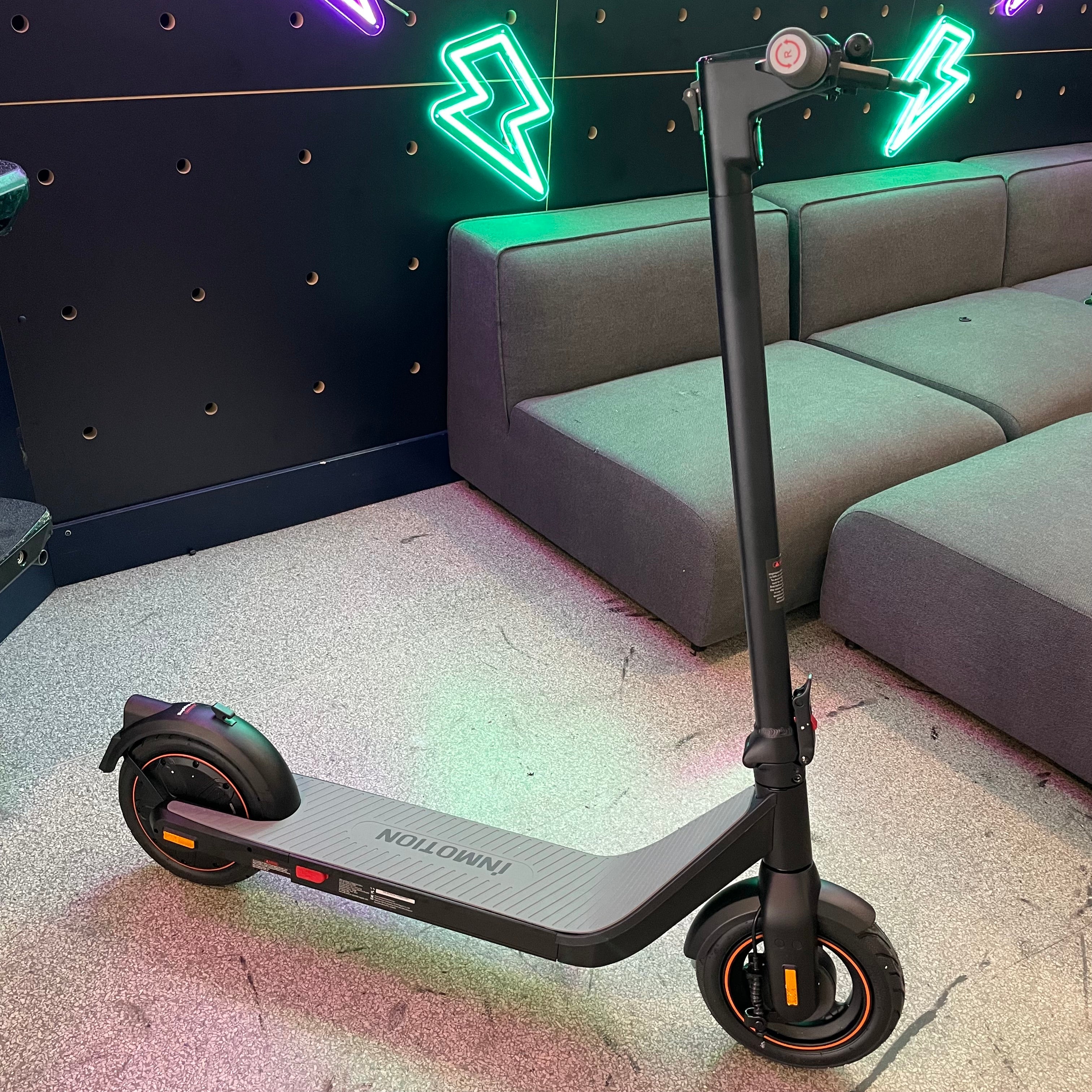InMotion Air Pro - Open Box - Legacy Product