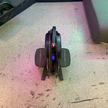 InMotion V10F - Display Model