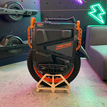 InMotion V13 Challenger - Display