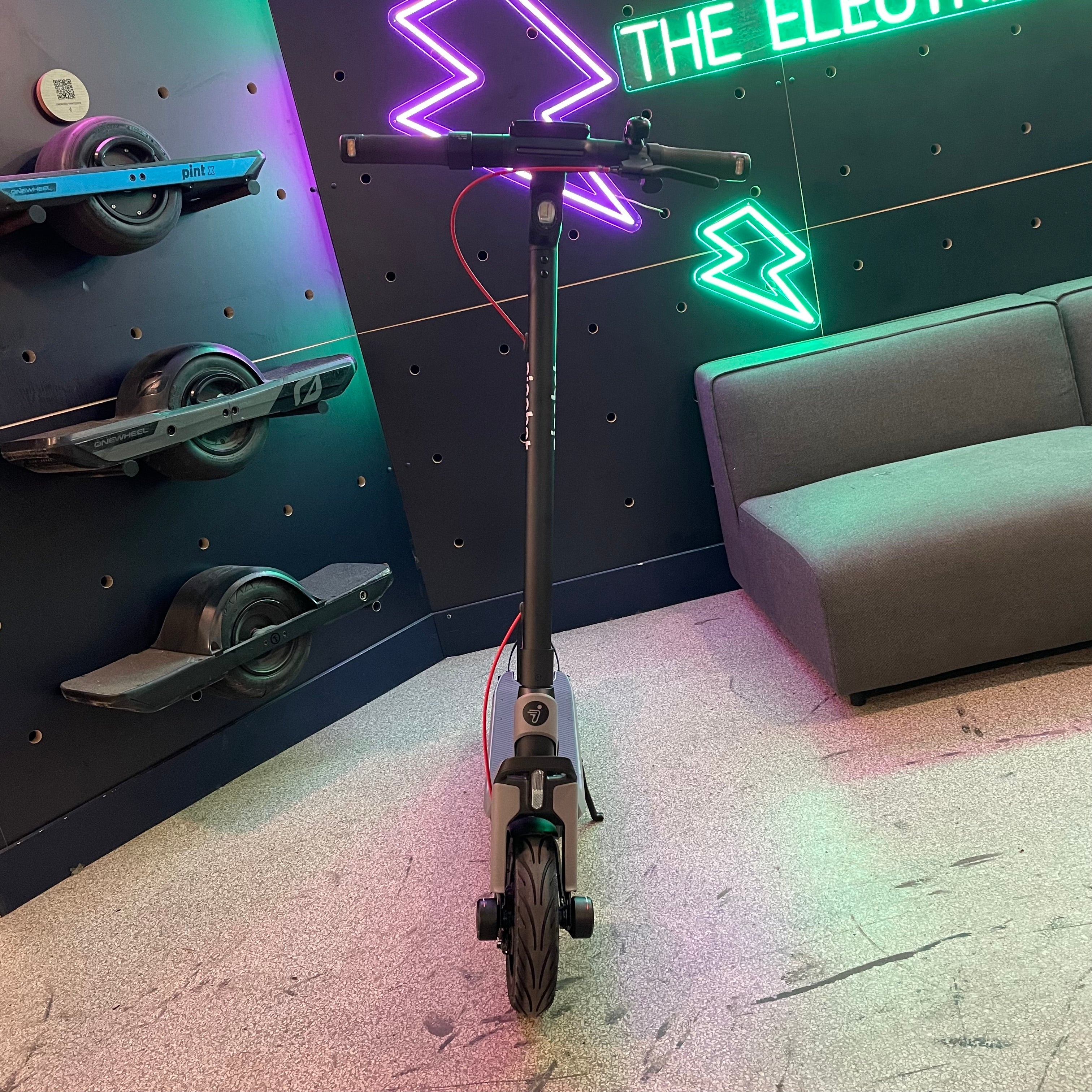 Segway Ninebot KickScooter E3 Pro - Previously Ridden